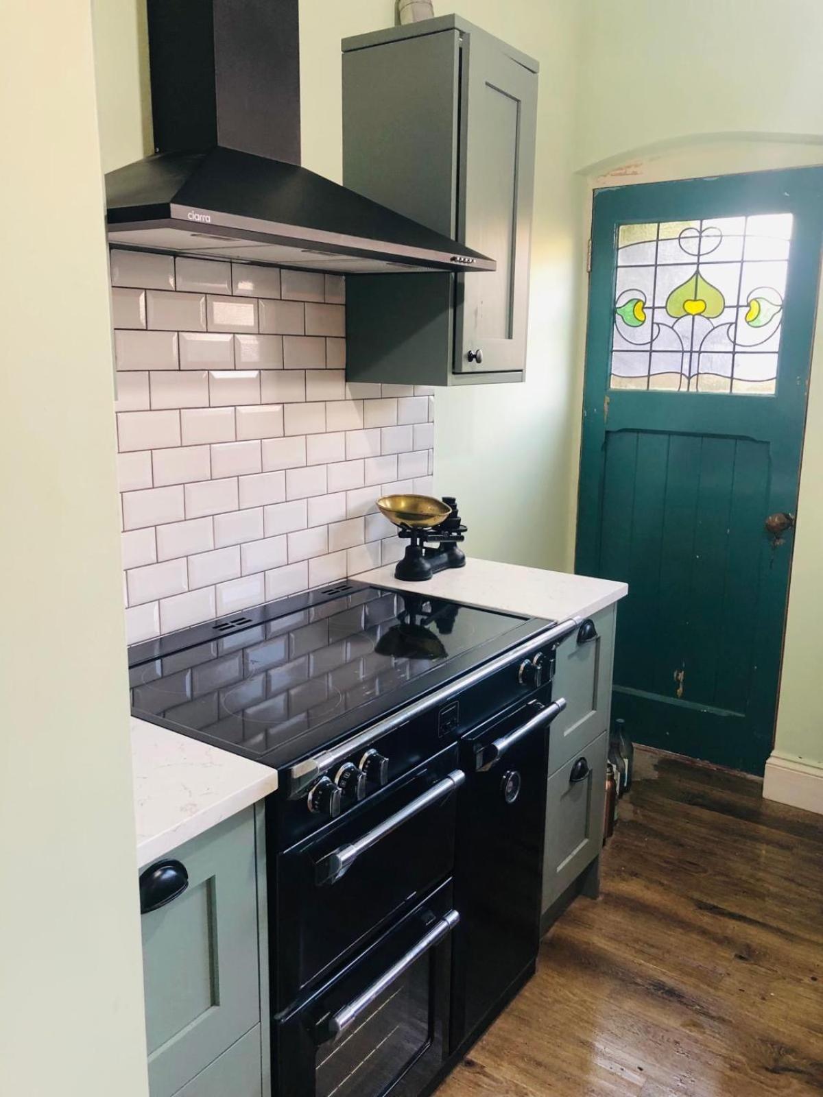 Llangollen Townhouse 4 Bedroom Экстерьер фото