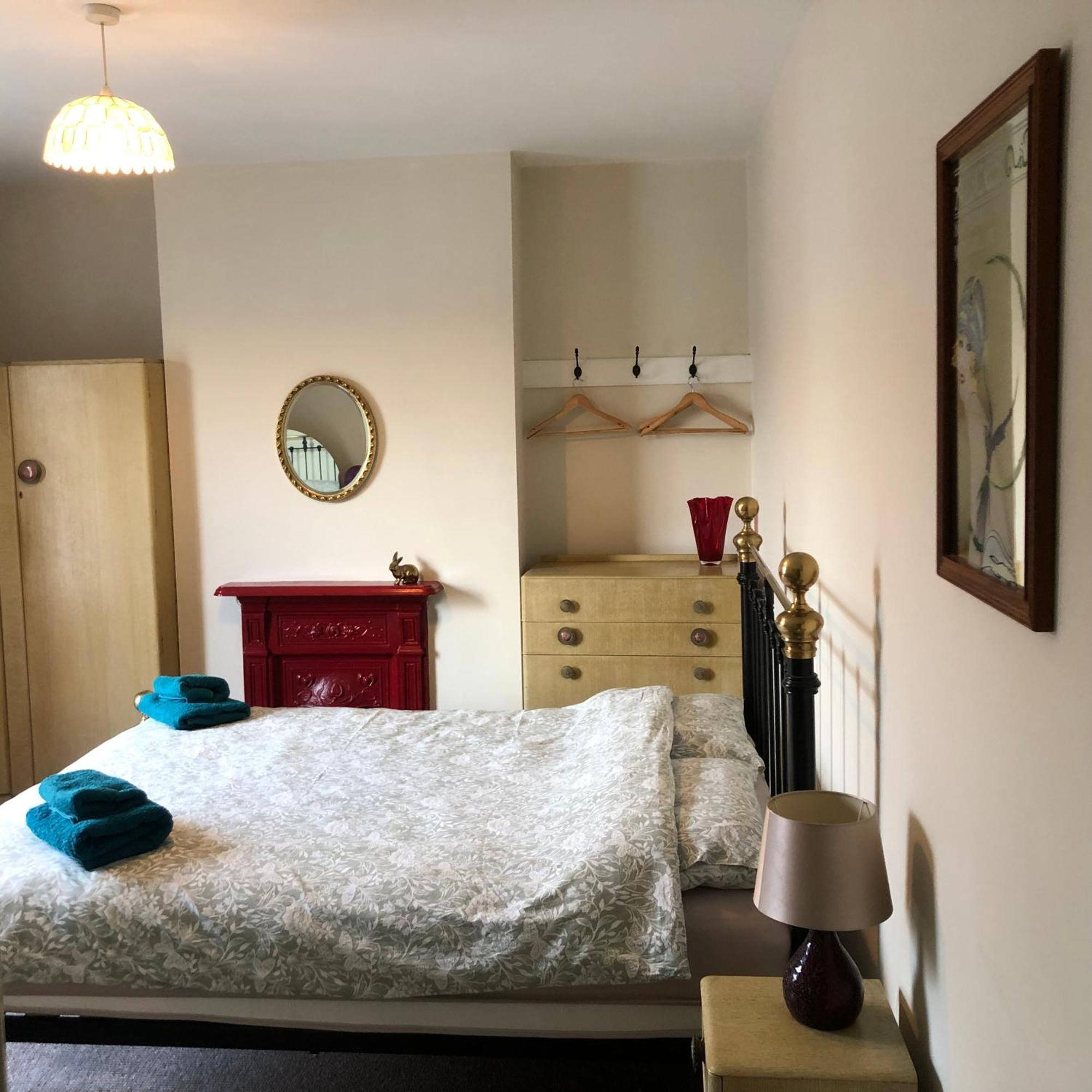Llangollen Townhouse 4 Bedroom Экстерьер фото